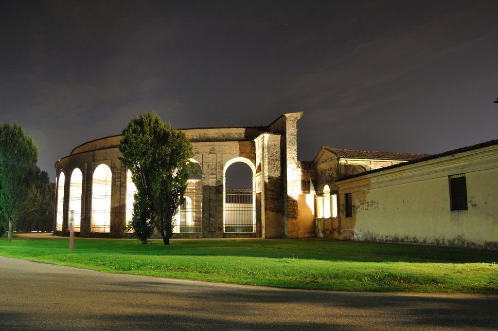 Terminus Bed and Breakfast Villastrada  Buitenkant foto